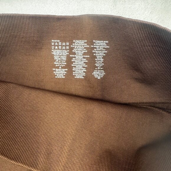 ~NWT PLT~ Seamless High Waist Gym Leggings Dark Brown Sz M Womens Activewear - Picture 3 of 7